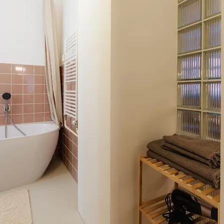 Prazska Retreat Apartment *